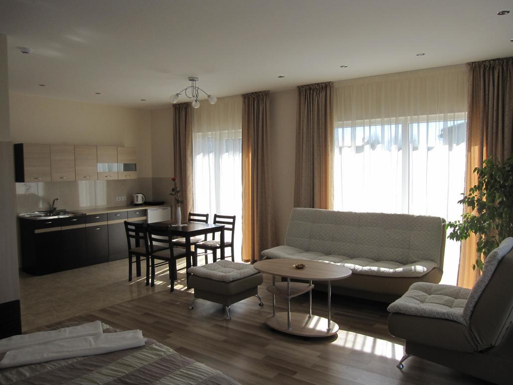 Hotel Vila Laima à Šventoji Extérieur photo